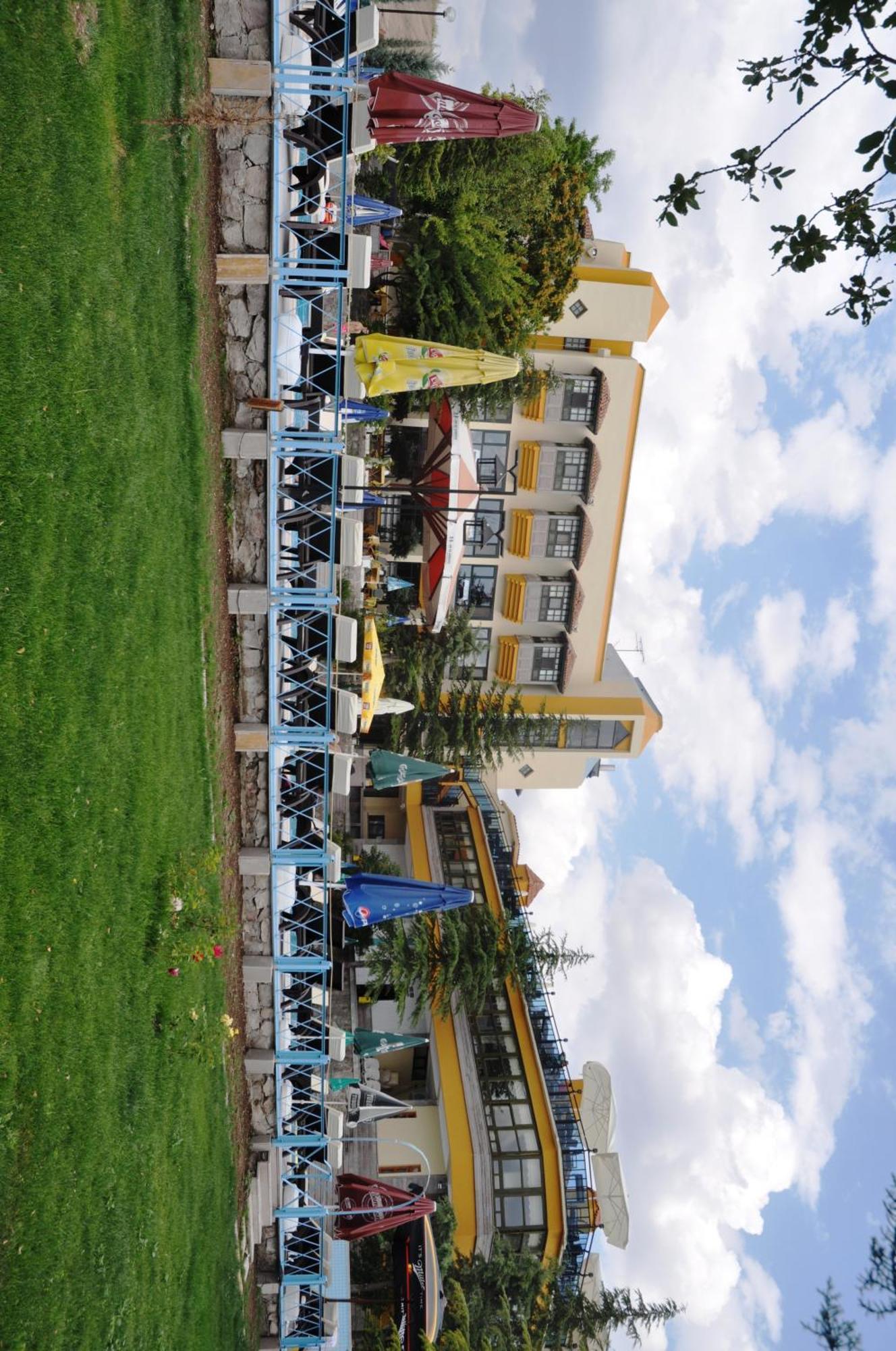 Ulasan Hotel Caravan Camping Ankara Exterior photo