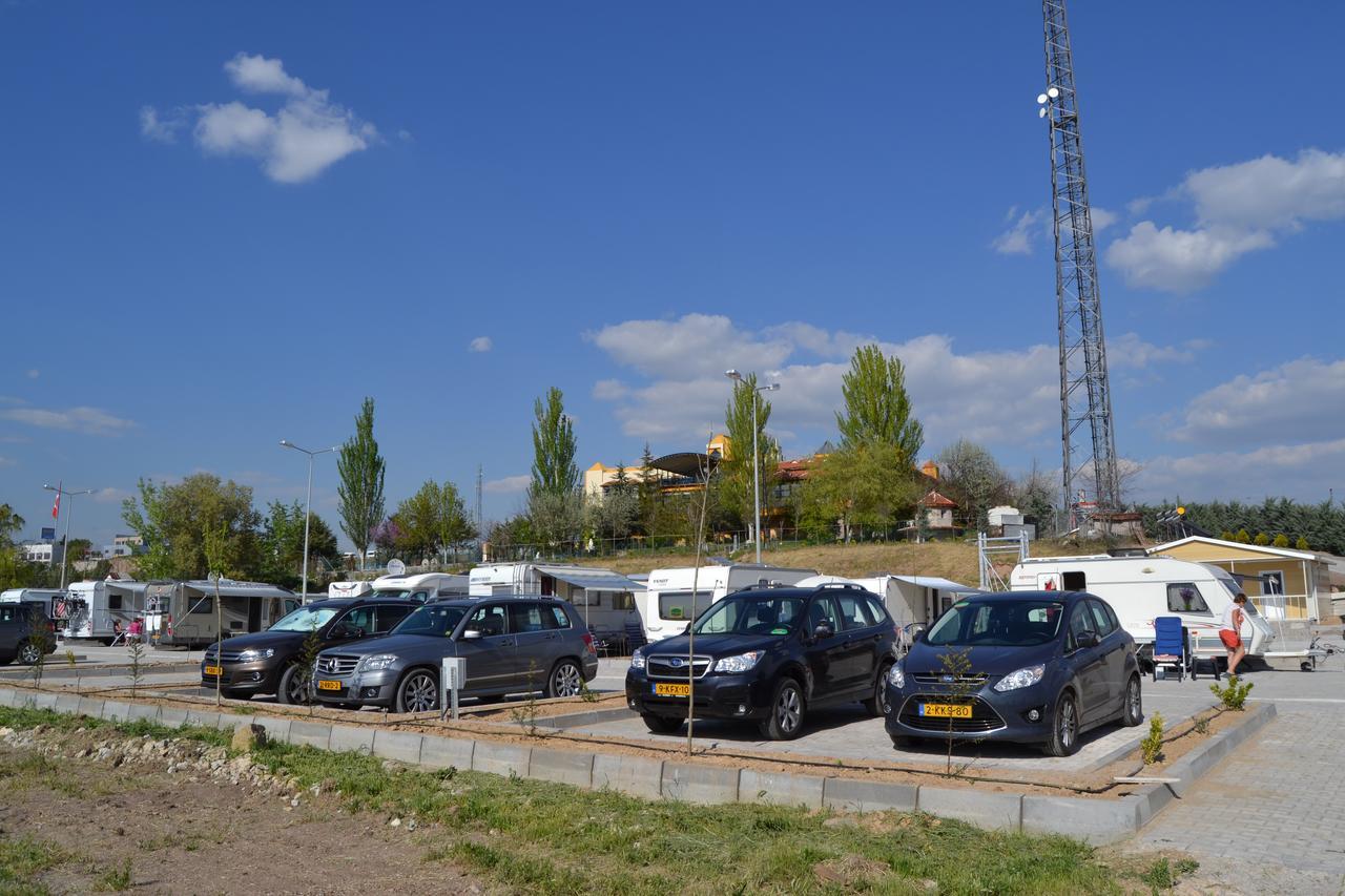Ulasan Hotel Caravan Camping Ankara Exterior photo