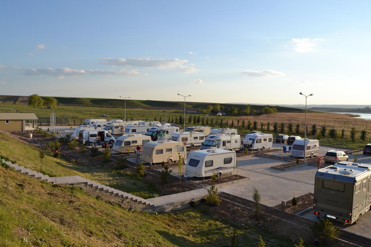 Ulasan Hotel Caravan Camping Ankara Exterior photo